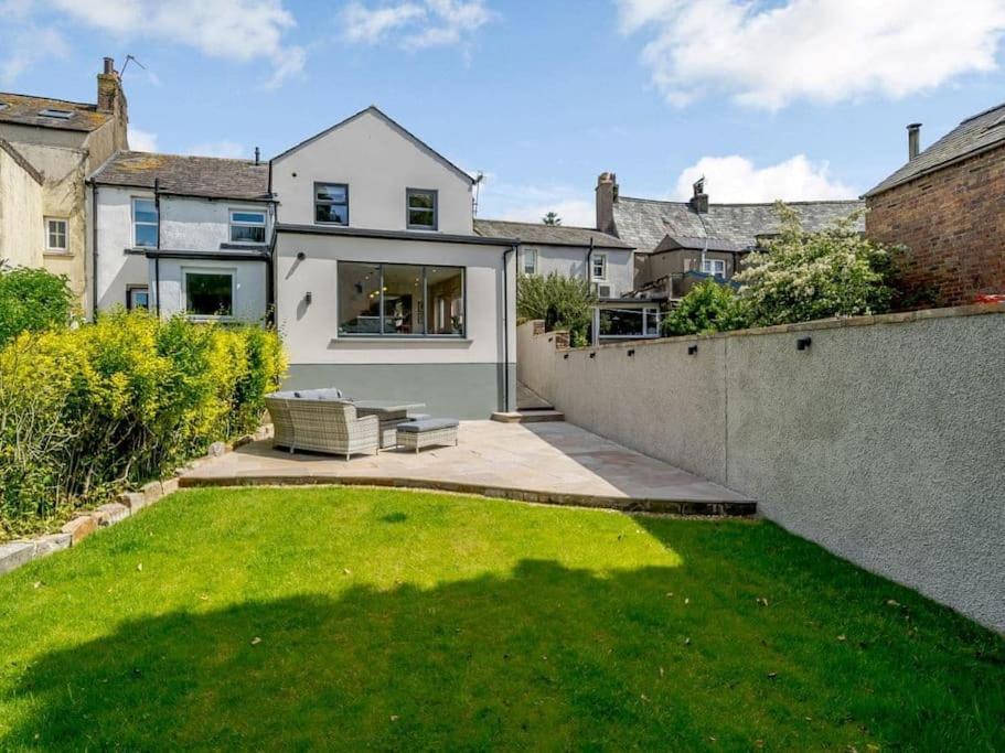 Northdene - 5 Star Lake District Cottage コッカーマス エクステリア 写真